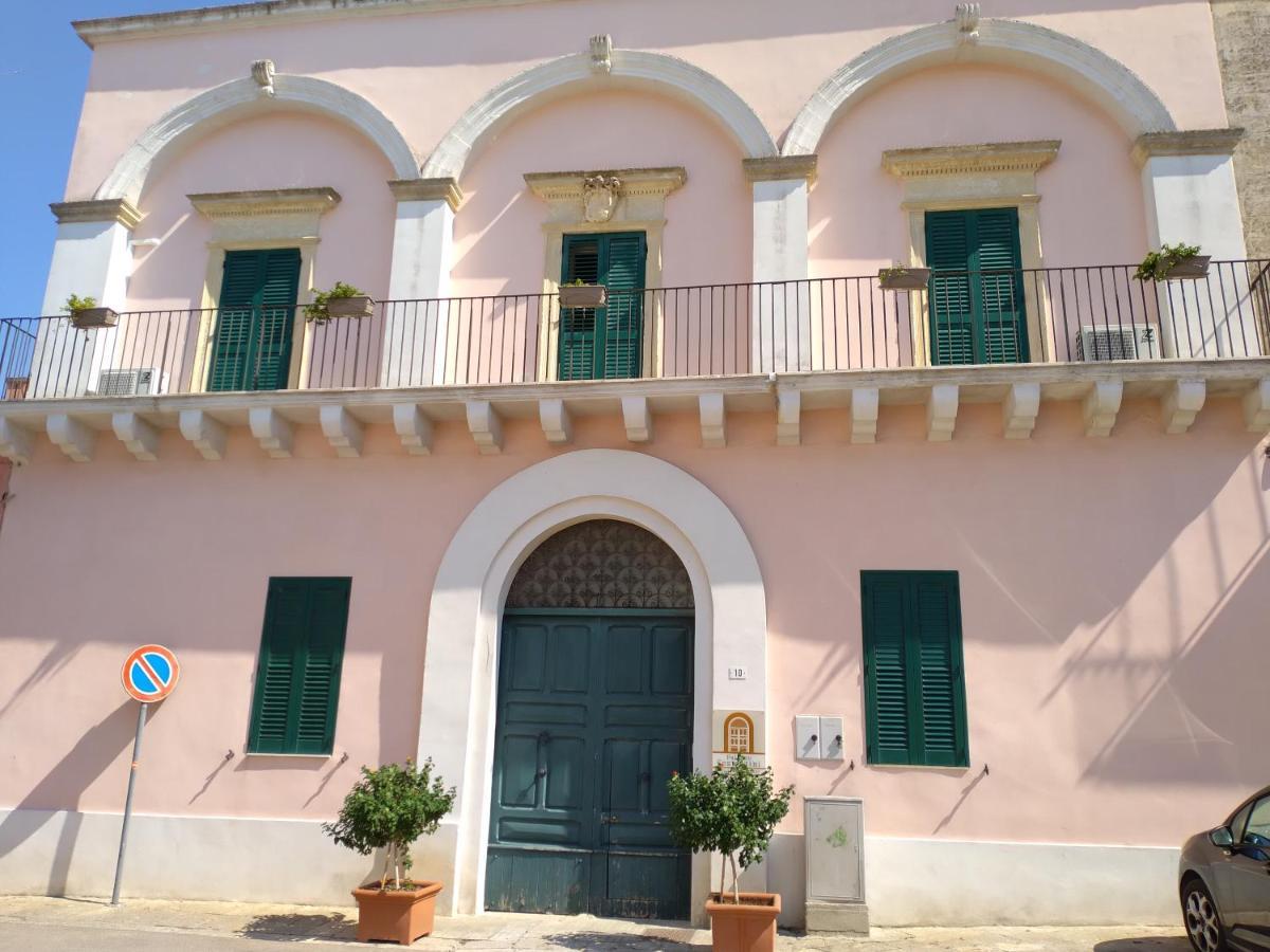 San Donato di Lecce Palazzo Costantini Bed & Breakfast エクステリア 写真