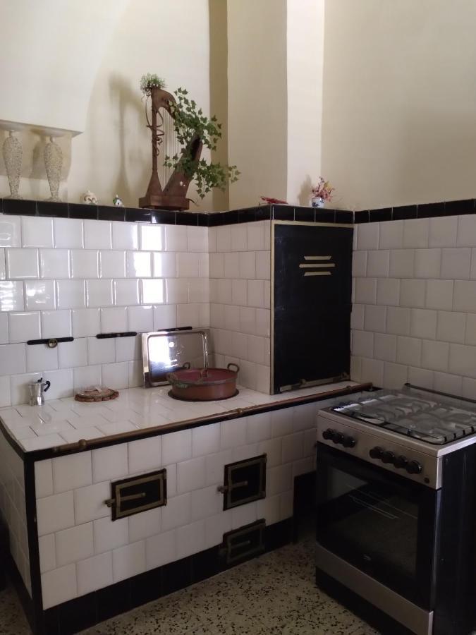 San Donato di Lecce Palazzo Costantini Bed & Breakfast エクステリア 写真