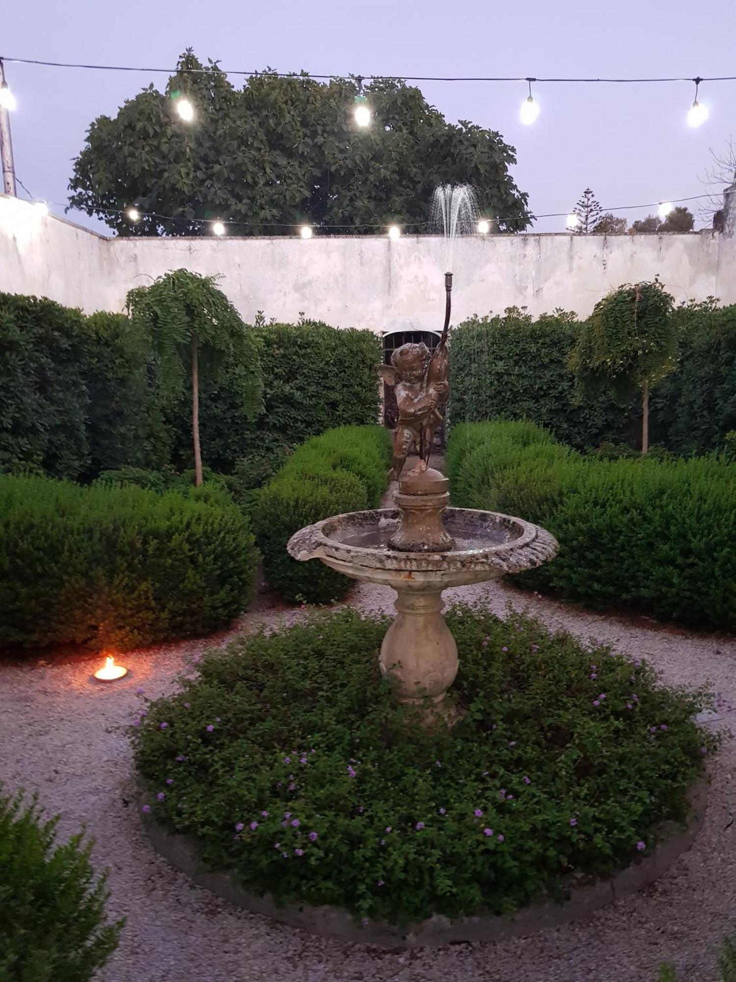 San Donato di Lecce Palazzo Costantini Bed & Breakfast エクステリア 写真